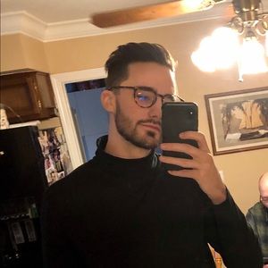 Meet your Posher, Kyle